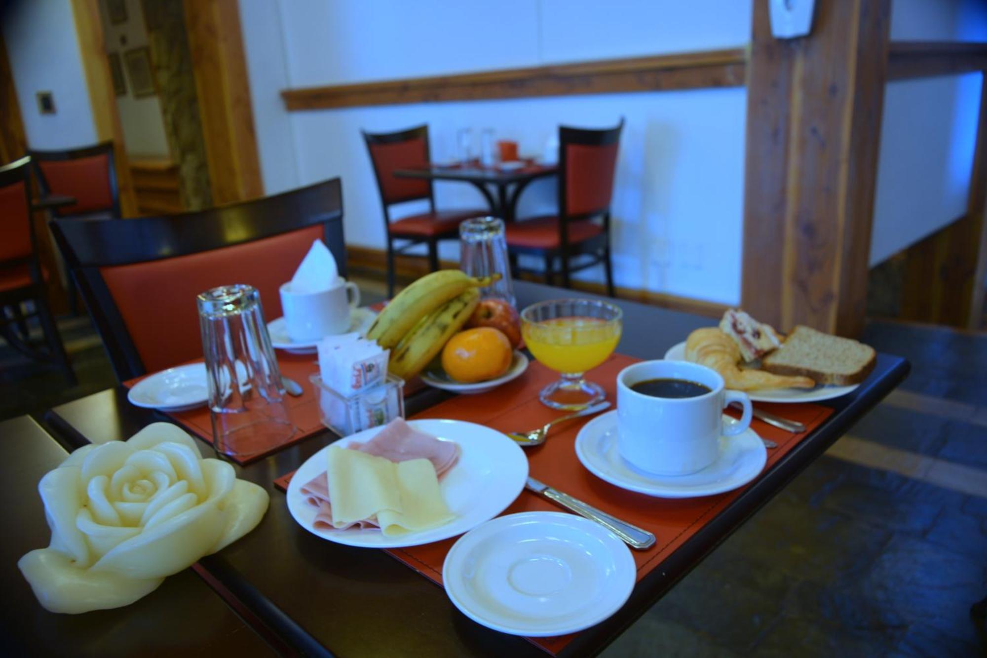 Hosteria Patagon บียาลาอังกอสตูรา ภายนอก รูปภาพ