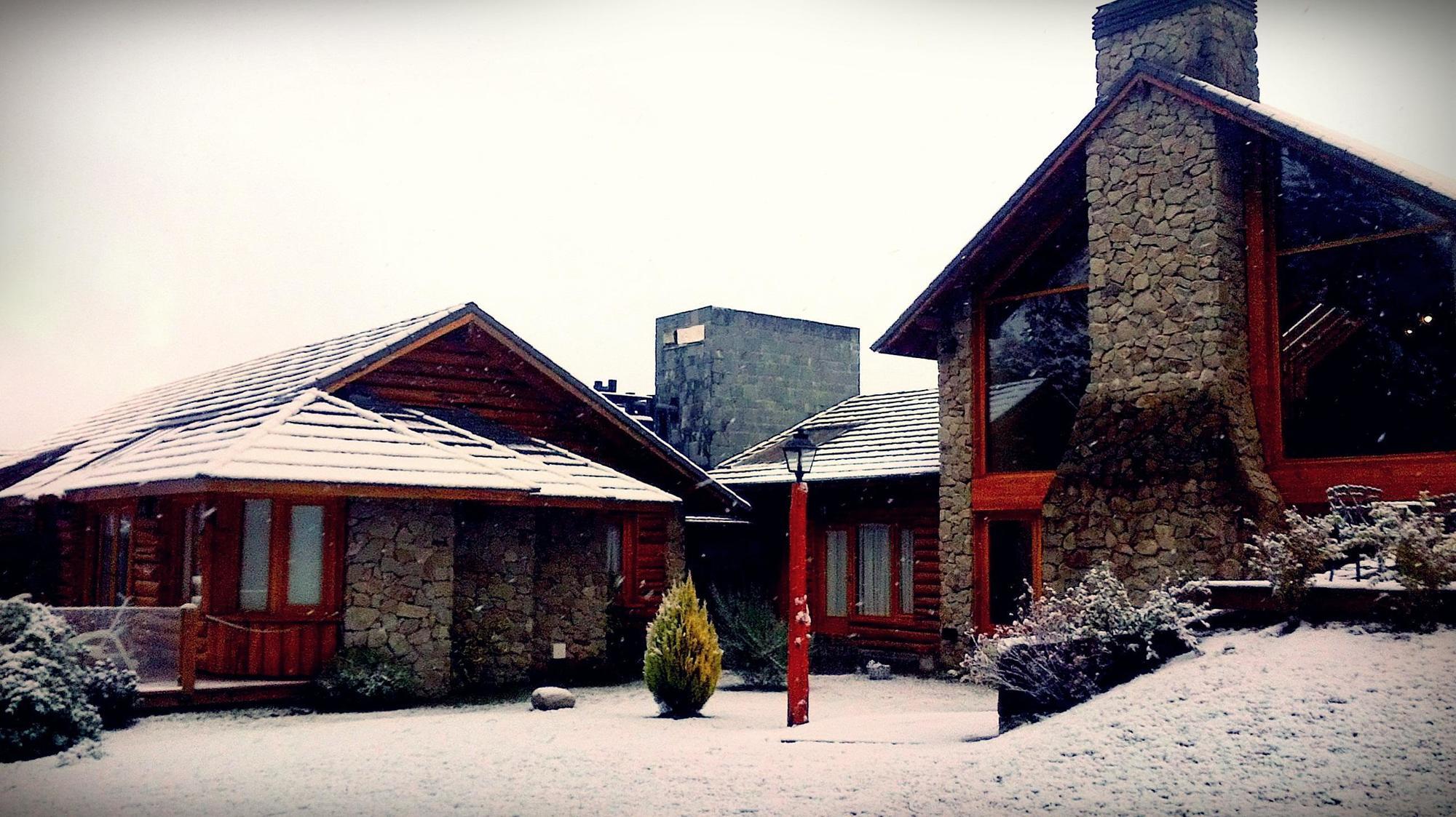 Hosteria Patagon บียาลาอังกอสตูรา ภายนอก รูปภาพ