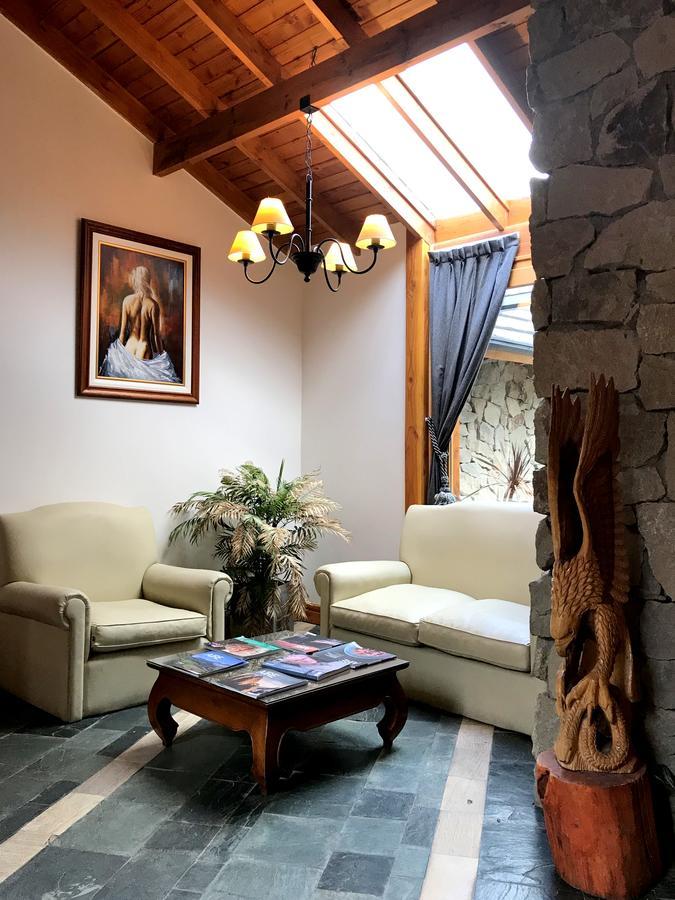 Hosteria Patagon บียาลาอังกอสตูรา ภายนอก รูปภาพ